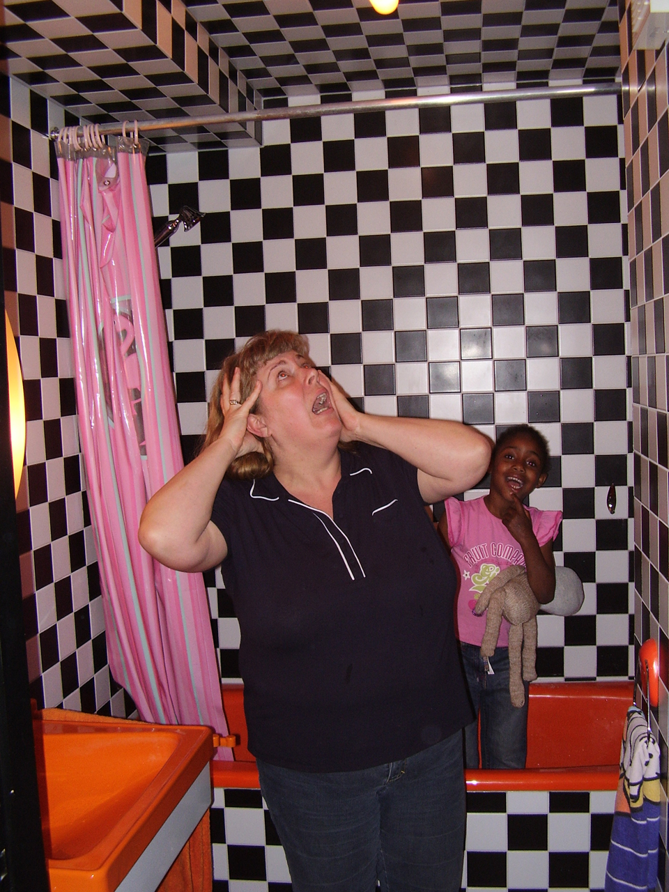 Badkamer renovatie in jaren 70 stijl